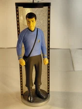 Hallmark 1997 Star Trek Leonard McCoy in Transporter Christmas ornament 5.5"