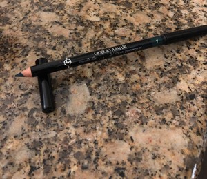 smooth silk eye pencil