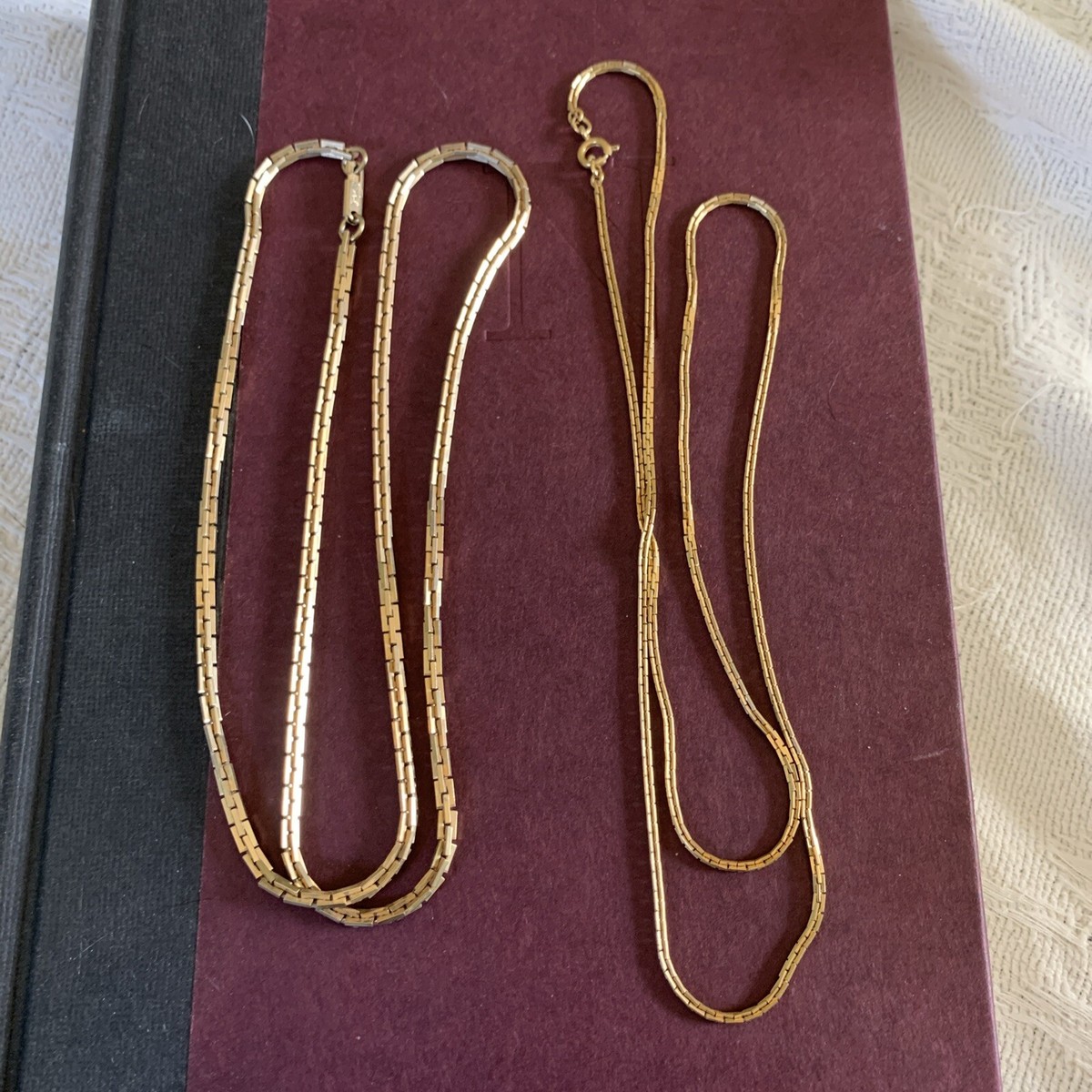 Sarah Coventry Patent 3427691 Gold tone chains necklace 23