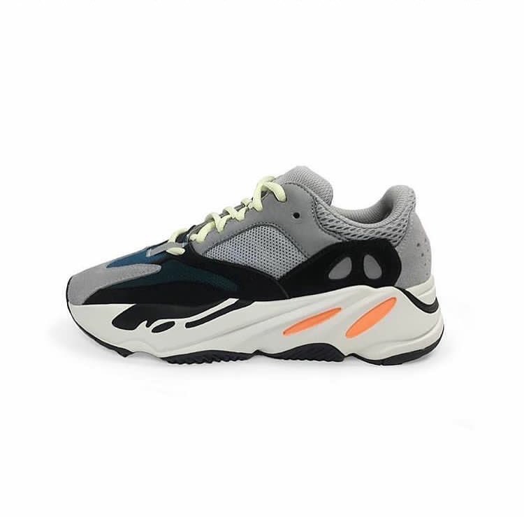 Adidas Yeezy Boost Wave Runner 700 Sz 100% Auth frozen yellow yebra  350 v2