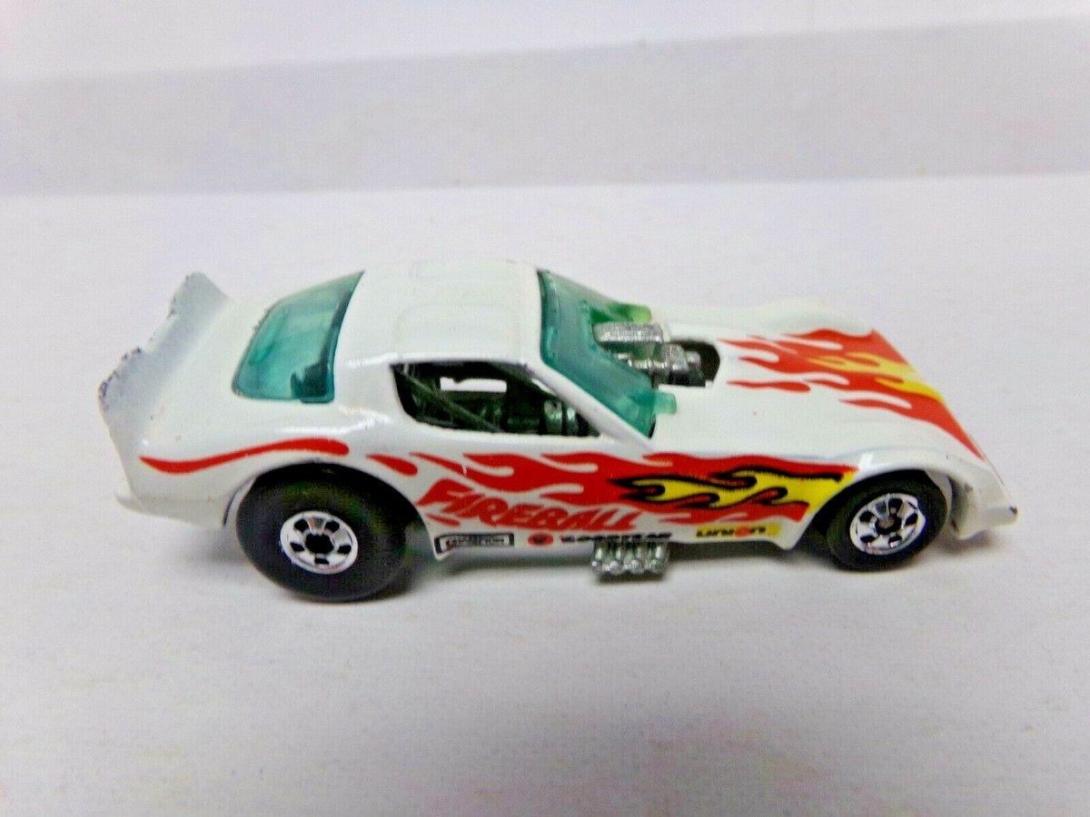Hot Wheels White 1977 Funny Car 1:64 041422DMT2-A11 | eBay