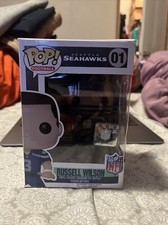 Funko Pop! Football Russell Wilson #01 Seattle Seahawks NFL 2014 Damaged Vaulted
