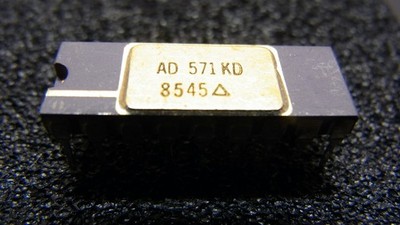 AD571 KD - original Analog Devices - 10 Bit parallel Analog-Digital-Wandler