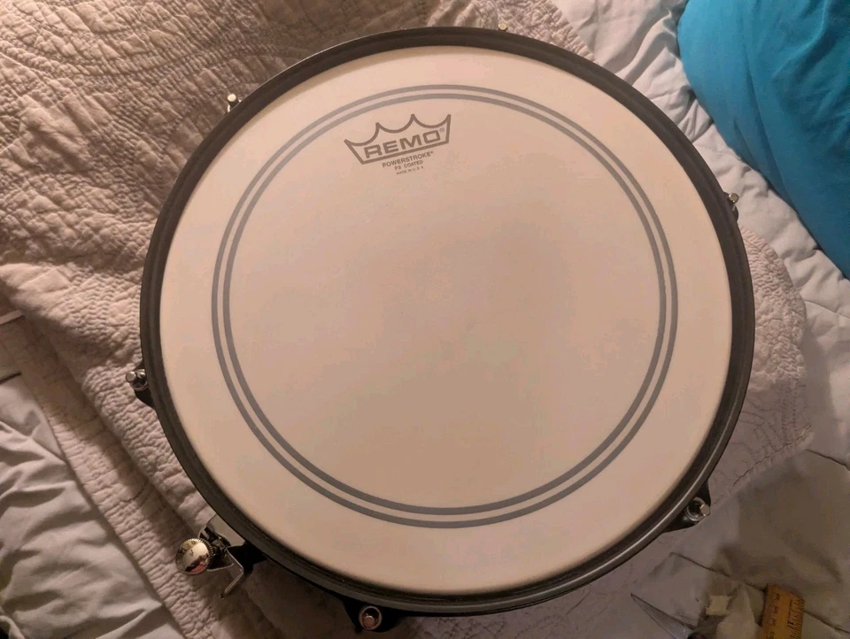 Caja de petardo Ludwig Questlove 12 X 4 con mejoras en cabezales/cables Foto 2 de 4