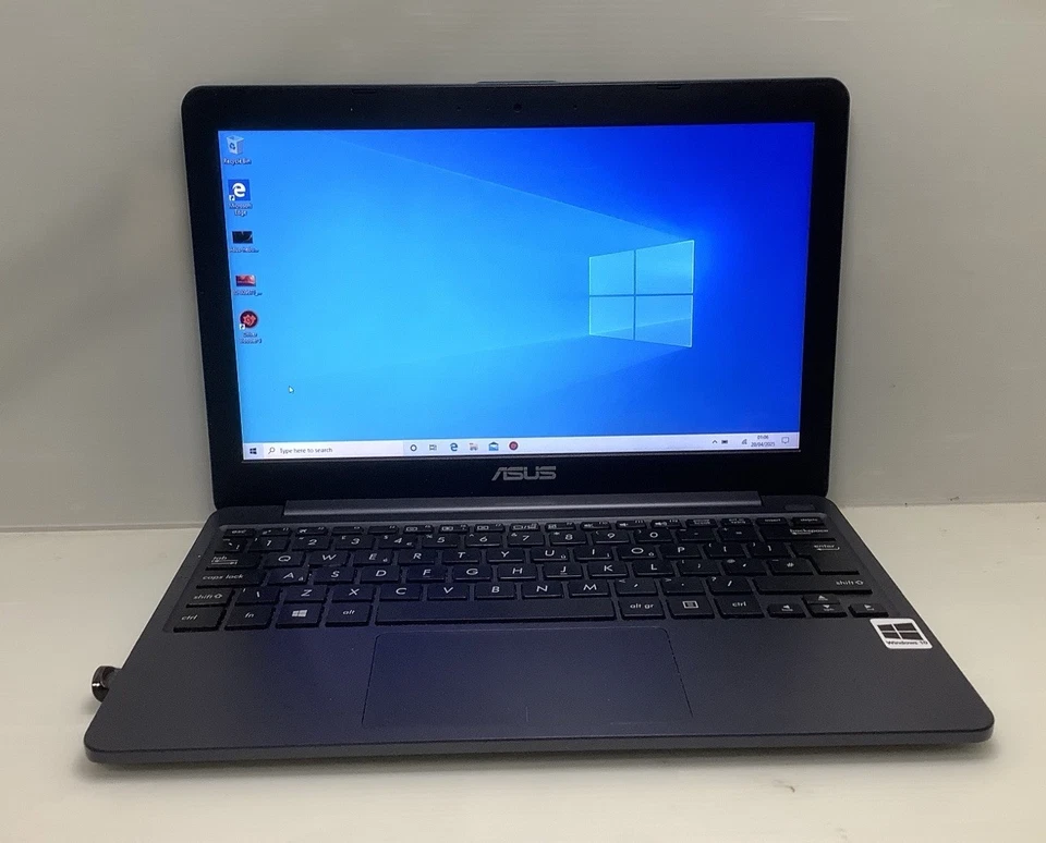 ASUS VIVOBOOK  E203M,INTEL N4000,4GB RAM,32+250 GB SSD,WINDOWS 10 Home - Image 3 of 4