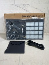 Native Instruments Maschine Mikro MK3 Production Controller A1G007662 