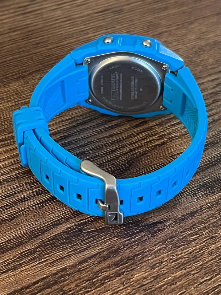 Shark Freestyle Classic Watch Blue Dead Battery - Image 3 of 4