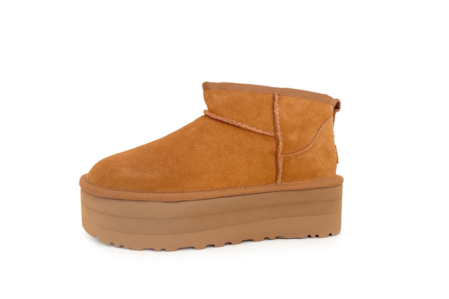 UGG 1135092 – Classic Ultra Mini Platform Boot