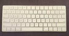 Apple Magic Keyboard A1644 - MLA22LL/A - White - Tested - Fully Functional