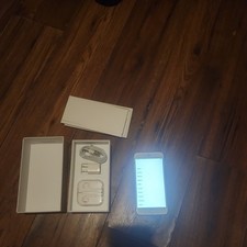 iPhone 6 plus Silver - Good Condition with Battery 80