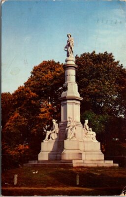 Soldiers National Monument Gettysburg PA Old Postcard Posted 1956 B18