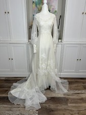 1960s Wedding Gown Petite Dress Regal Neckline Button Back Ivory XS W/ Veil