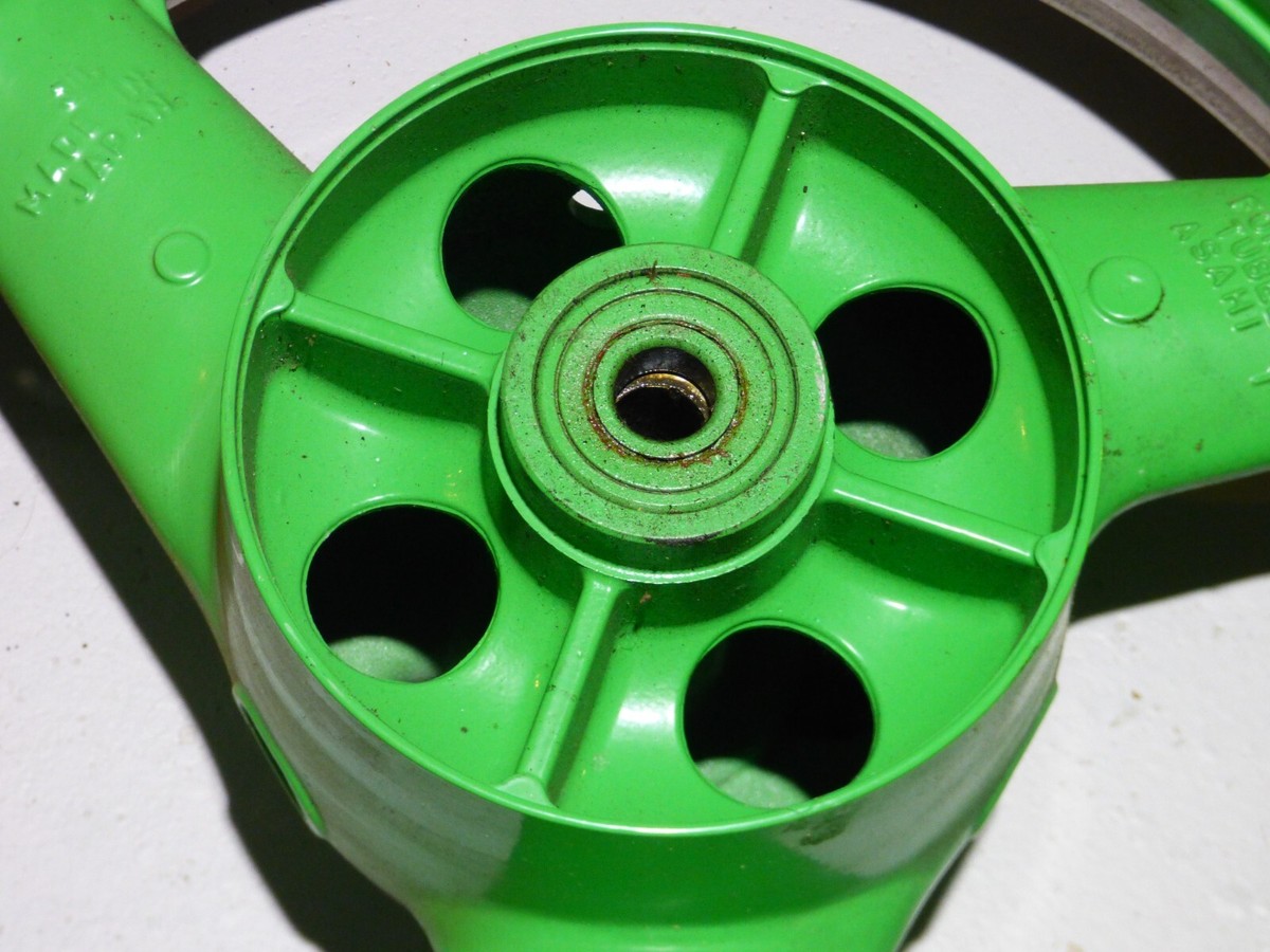 GENUINE KAWASAKI ZXR750 H1 H2 1989-90 REAR BACK WHEEL RIM - GREEN