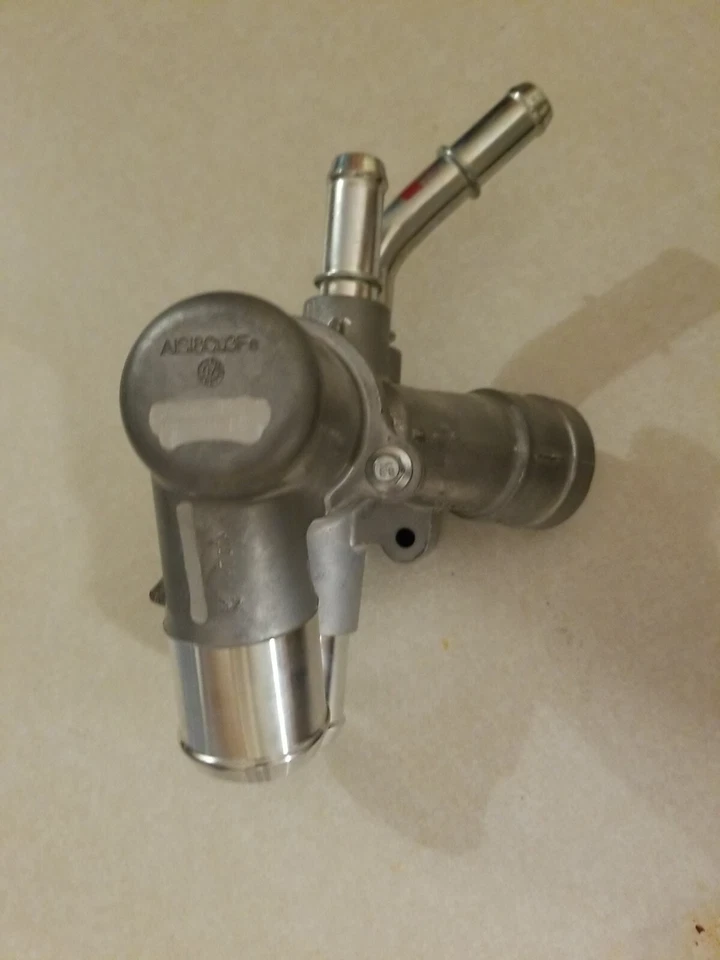 Termostato utilitario Ford Police Interceptor 2013-2019 carcasa Dorman 72889KT Foto 4 de 4