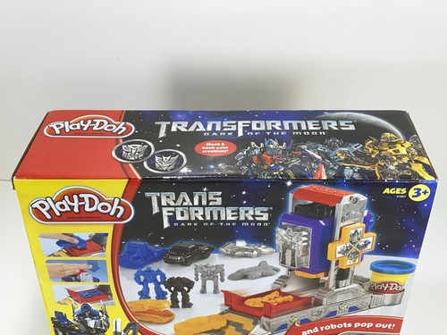Play Doh Transformers Dark of the Moon Autobot Workshop 2010 Rare - New/Sealed - Picture 2 of 6