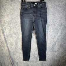 Signature by Levi Strauss Gold Juniors Ultra High Rise Stretch Jegging Size 13