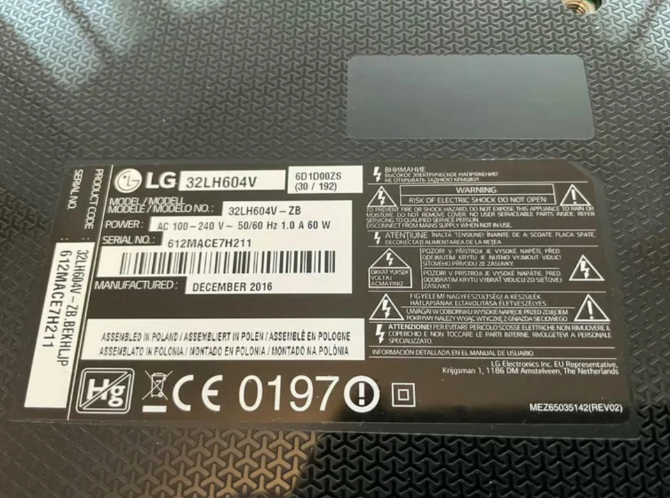 32” LG LED Smart TV 32LH604V - Spares or Repairs - Image 4 of 4