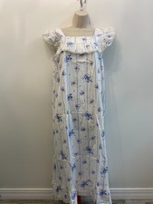 GRANNY LONG NIGHTGOWN WITH RUFFFLED SLEEVE AND HEM /100 COTTON / VINTAGE sz S