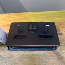 1no Schneider Ultimate Dark Bronze 13amp Double Socket With 2xUSB Points