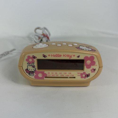 Hello Kitty KT2051 AM/FM Alarm Clock Radio, Pink