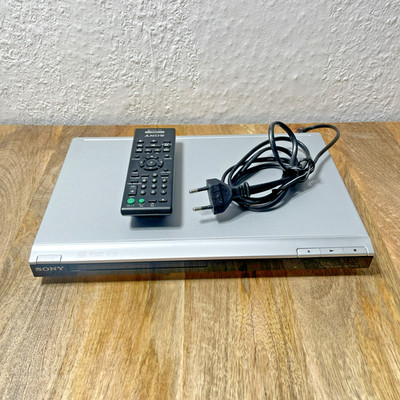 Sony DVP-SR150 CD DVD Player mit Fernbedienung