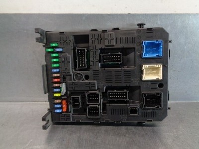 9666895780 RELAIS SICHERUNGSKASTEN MULTIFUNKTIONSRELAIS / JOHNSON CONTROLS / 281