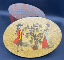 Wilton & Lee Ltd Shaker Oval Wood Pantry Box Pennsylvania Dutch German Couple