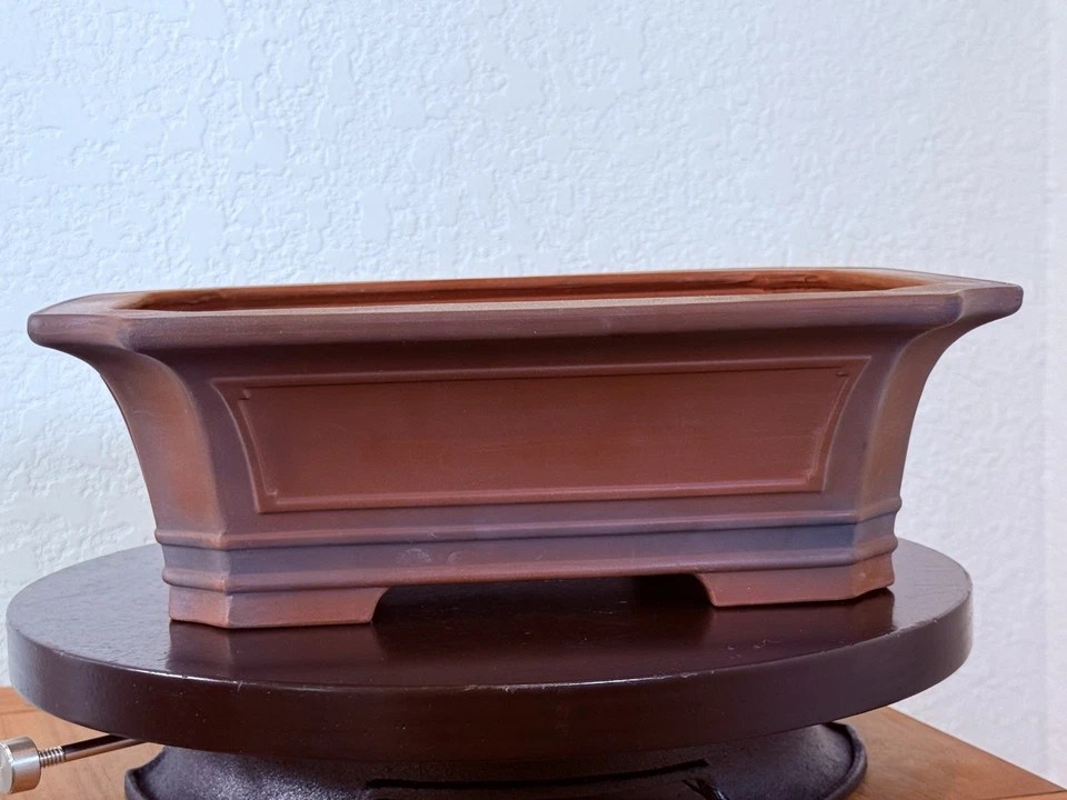 Bigei, Hirata Atsumi Unglazed hand made Rectangular Pot with cut corners,windows - Image 4 of 4