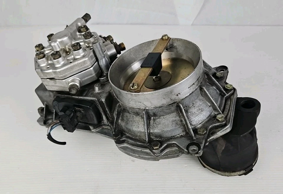 MERCEDES-BENZ W126 420SEL 560SE 86-1991 V8 DISTRIBUIDOR DE INYECCIÓN DE COMBUSTIBLE MEDIDOR DE FLUJO Foto 2 de 4