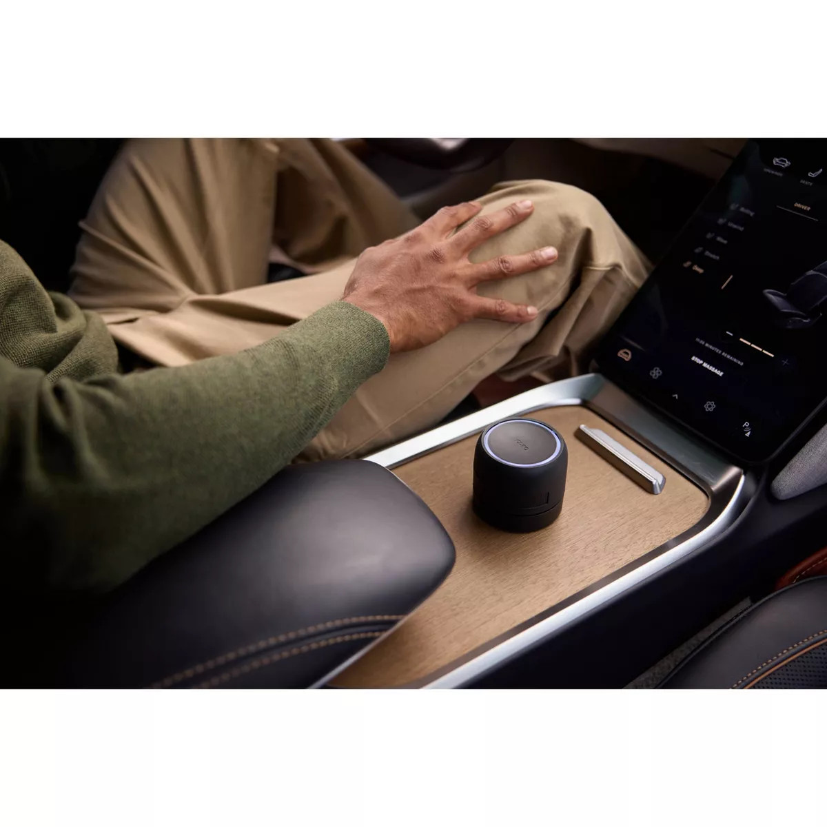 Smart Car Fragrance Diffuser with Adjustable Scent, App Control, Air Freshener🌿