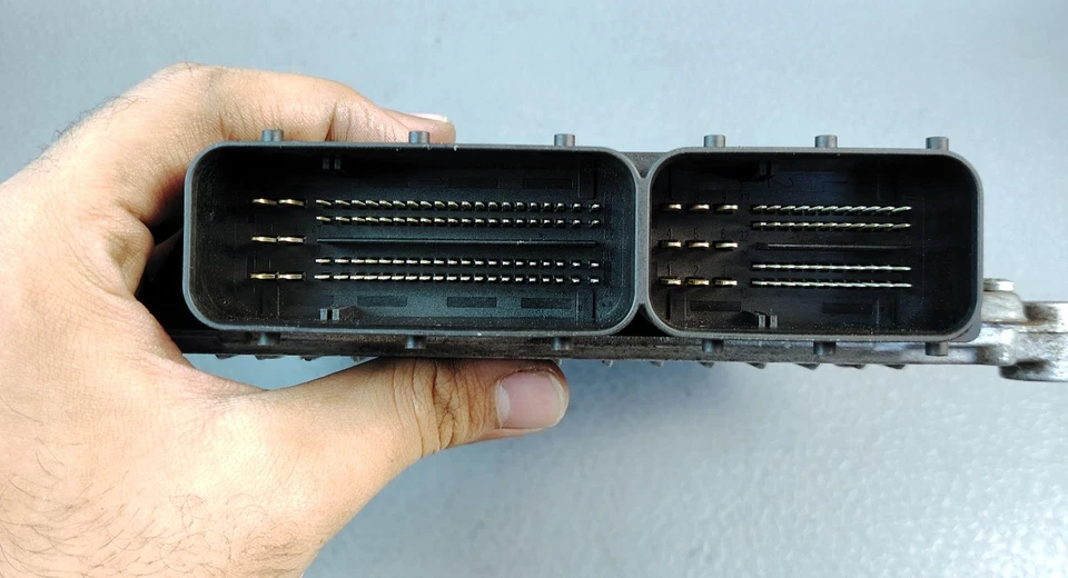 ISUZU GENUINE ECD ECM Engine Control MODULE UNIT ECU USED 0281020423 8983025680 - Image 4 of 4