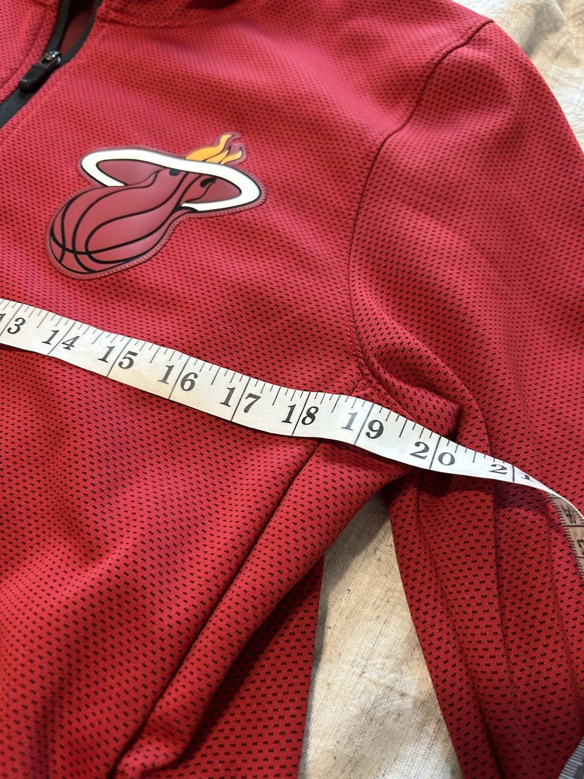 SACAI X NIKE NIKE THERMA FLEX Miami Heat NBA Giacca con cappuccio Uomo M