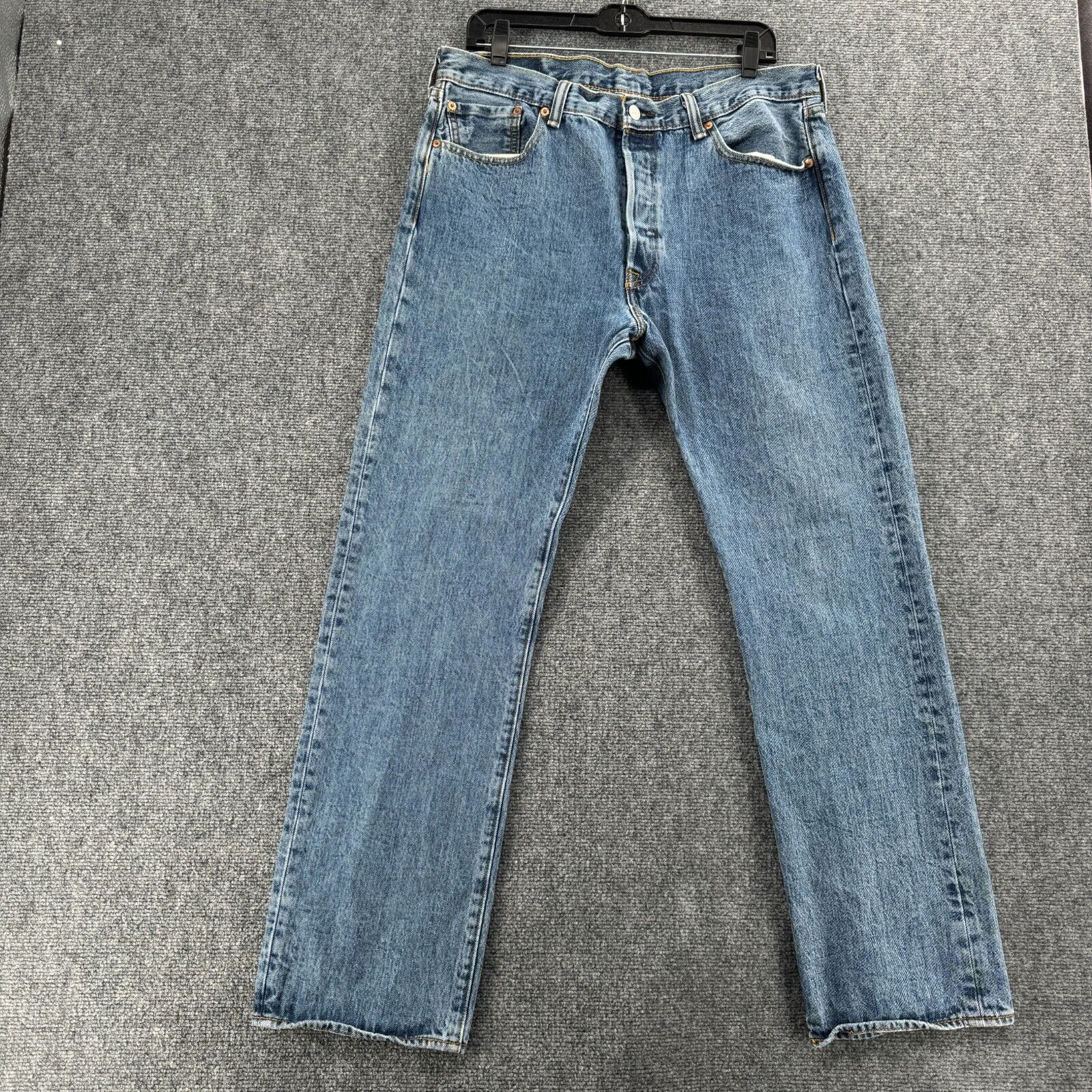 Levis 501 Jeans Mens 36 X 32 Blue Denim Button Fl… - image 2