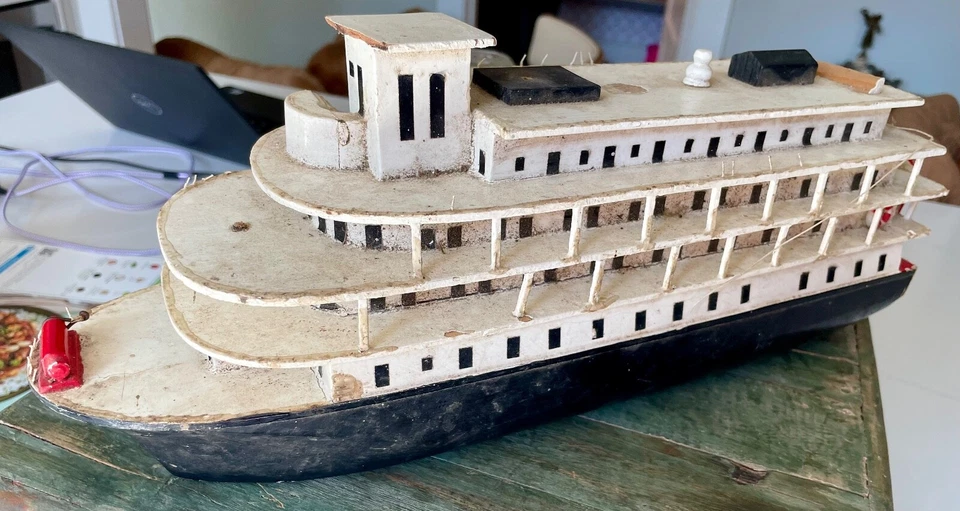 古董木制海洋衬里蒸汽船民间艺术手工制作 — 第 3/4 张图片