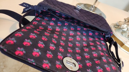 Vera Bradley Umhängetasche dunkelblau Mikrofaser Drehverschluss Crossbody  - Bild 17 von 18