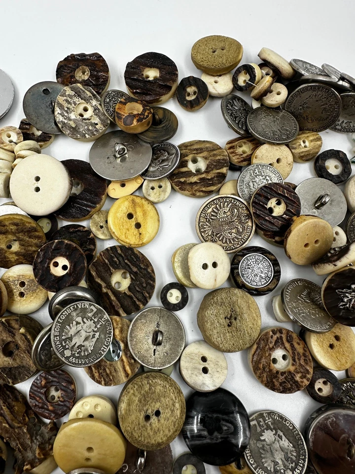 Nähzubehör Knöpfe Konvolut Trachten und Hornknöpfe - Bild 4 von 4