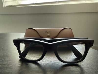 Ray-Ban Meta Gen 1 Smart Glasses Wayfarer Style Clear to Black Transition Lenses