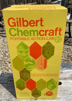 Gilbert Chemcraft Chemistry Set Portable Action Lab 1971 Vtg Tri Fold ROUGH
