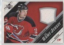2005-06 Upper Deck UD Game Jersey Series 1 Jeff Friesen #J-JF 0o9