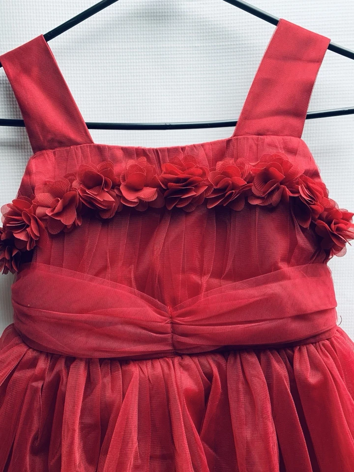 Vestido de tule vermelho feminino detalhes florais tamanho 130 EUA 6/7 concurso feriado Natal - Imagem 3 de 4