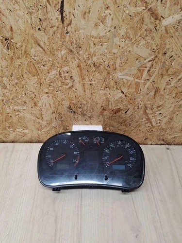 VW GOLF IV 1J1 Kombiinstrument 1J0919951B 1.40 Petrol 77kw 2000 34902514