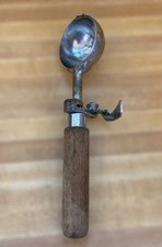 Vintage Arnold No 50 Metal Ice Cream Scoop Wood Handle Release Lever