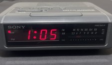 Vintage Sony Dream Machine Digital Clock Alarm AM/FM Radio ICF-C240 Tested Works