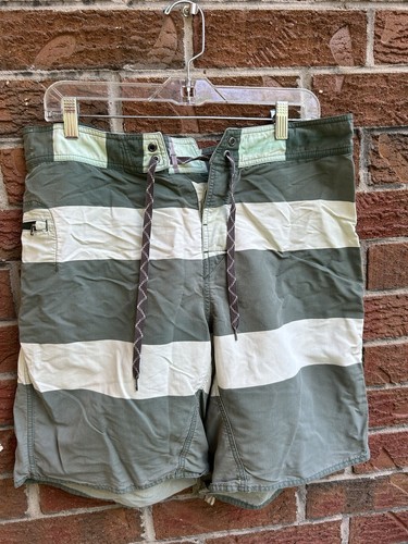 Patagonia Wavefarer Board Shorts Hawaiian Swim Trunks Distressed Men’s 36