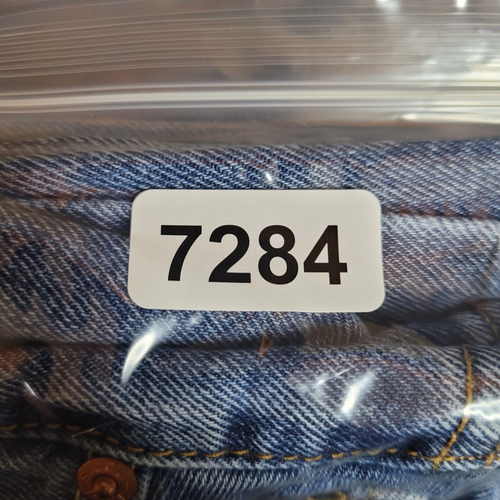Levis 550 Relaxed Straight Medium Wash Denim Jeans Mens 40 x 30 - Picture 10 of 10