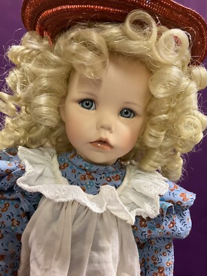 RARE Vintage Hillary by Dianna Effner 15