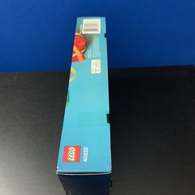 LEGO Seasonal Christmas Build-Up 40222 24-in-1 Retired NEW