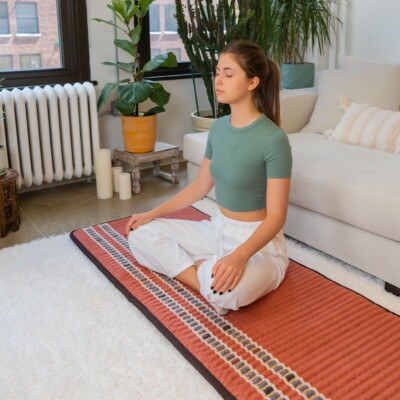 HealthyLine TAO 7428 Mat  with PEMF Amethyst Tourmaline Gemstone Heating Pad