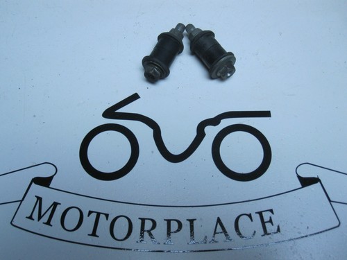 Honda CBR 600 RR PC37 Krümmer Halter Gummis Auspuffhalter Auspuffkrümmer 03-04