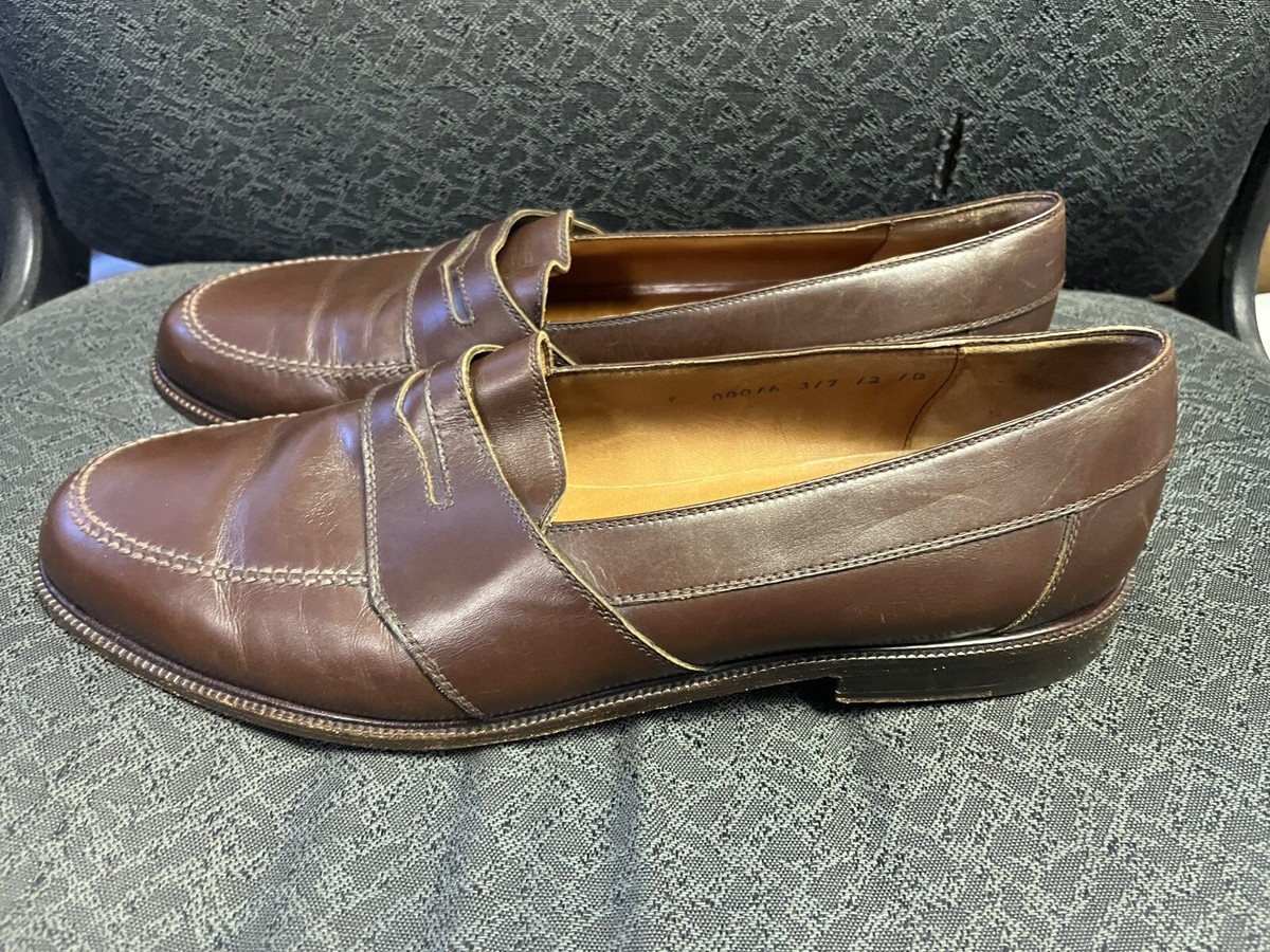 Salvatore Ferragamo Classic Loafers. 12d Salvatore Ferragamo Men main image 2